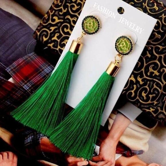 5/$25 Green Tassel Fringe Earring - Picture 4 of 6